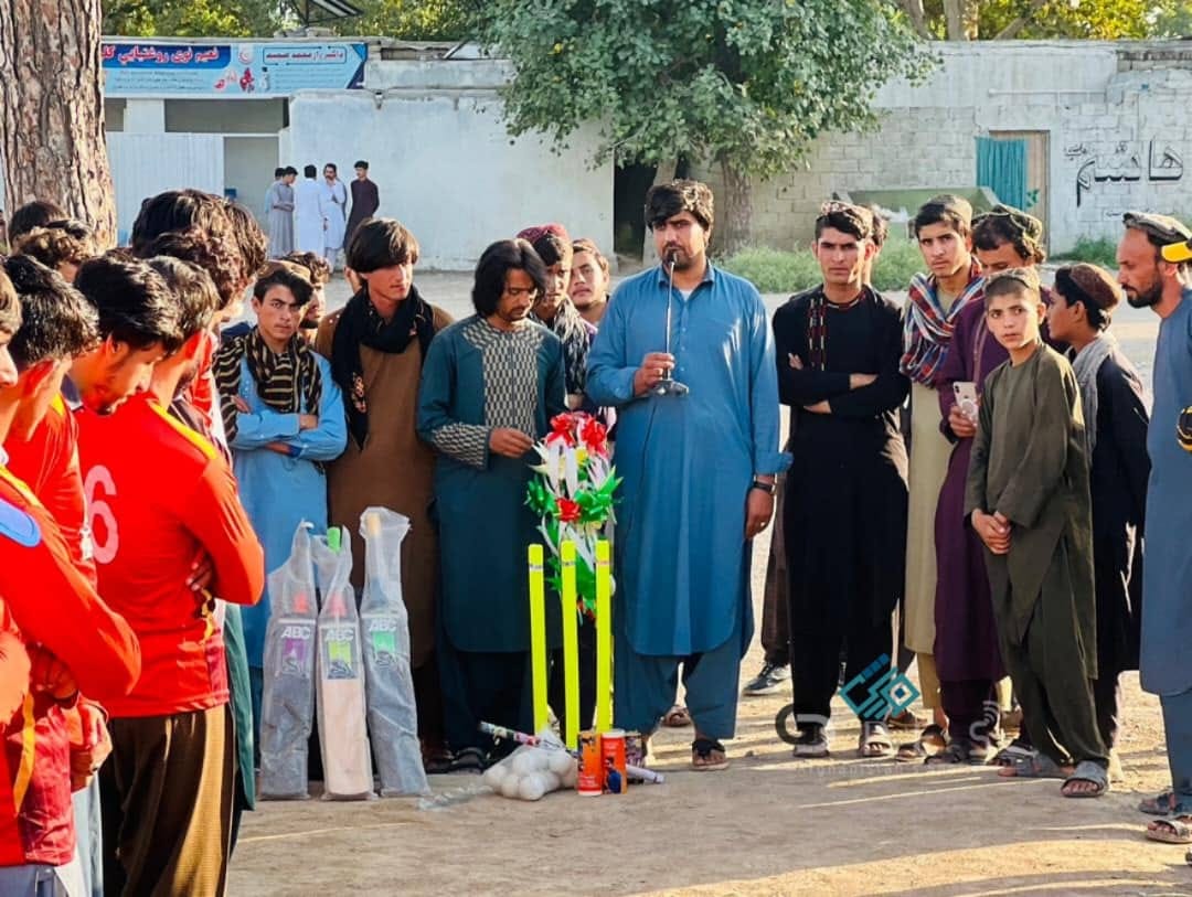 خوست؛ په تریزیو علیشېرو ولسوالۍ کې د ۲۰ لوبډلو ترمنځ د ټېپ بال کرکټ ټاکنيزې سیالۍ پیل شوې