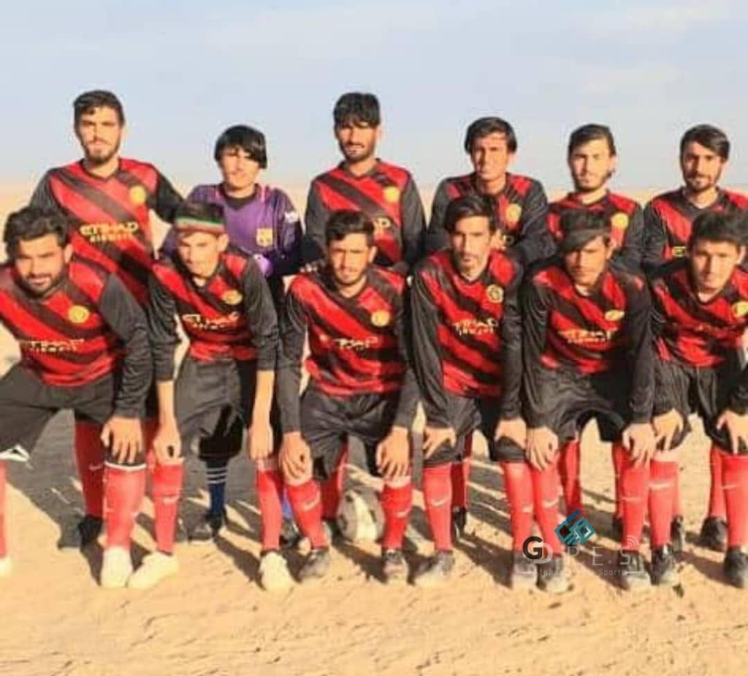 هلمند؛ ګرمسير ولسوالۍ کې د ۸ لوبډلو ترمنځ د فوټبال ناک اوټ سیالۍ پیل شوې