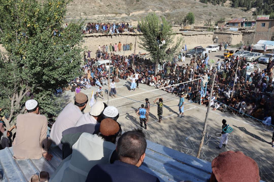 پکتیا؛ جاني خېلو ولسوالۍ کې د څلورو ولایتونو ترمنځ د والیبال سیالۍ پای ته ورسېدې