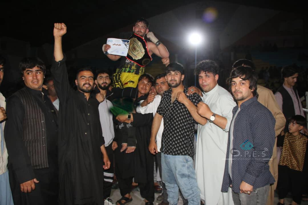 هرات؛‌ پنجمین دور مسابقات کیک بوکسنگ با اشتراک ۱۳۵ ورزشکار در مرکز برگزار گردید