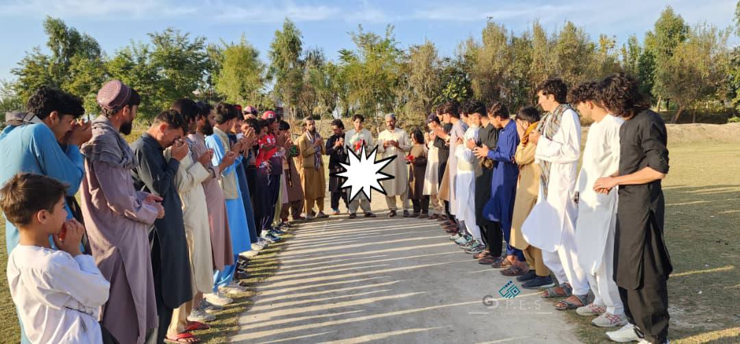 خوست؛ په مرکز ډاب سيمه کې د ۴۰ لوبډلو ترمنځ د ټېپ بال کرکټ سيالۍ پيل شوې