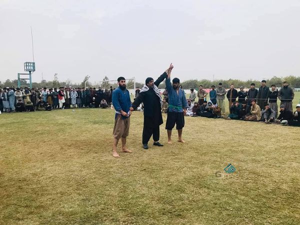 کندز؛ مسابقات کشتی محلی با اشتراک ۷۴ ورزشکار در مرکز برگزار شد