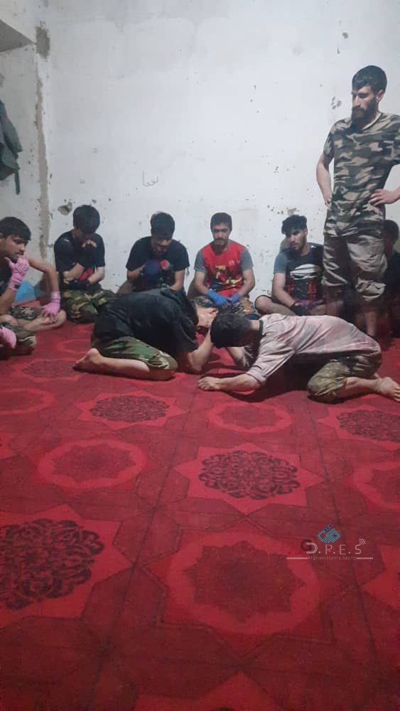 پروان؛ رقابت‌های عنعنوی دشت‌کشتی با اشتراک ۱۰ تن در ولسوالی سیاگرد این ولایت برگزار شد