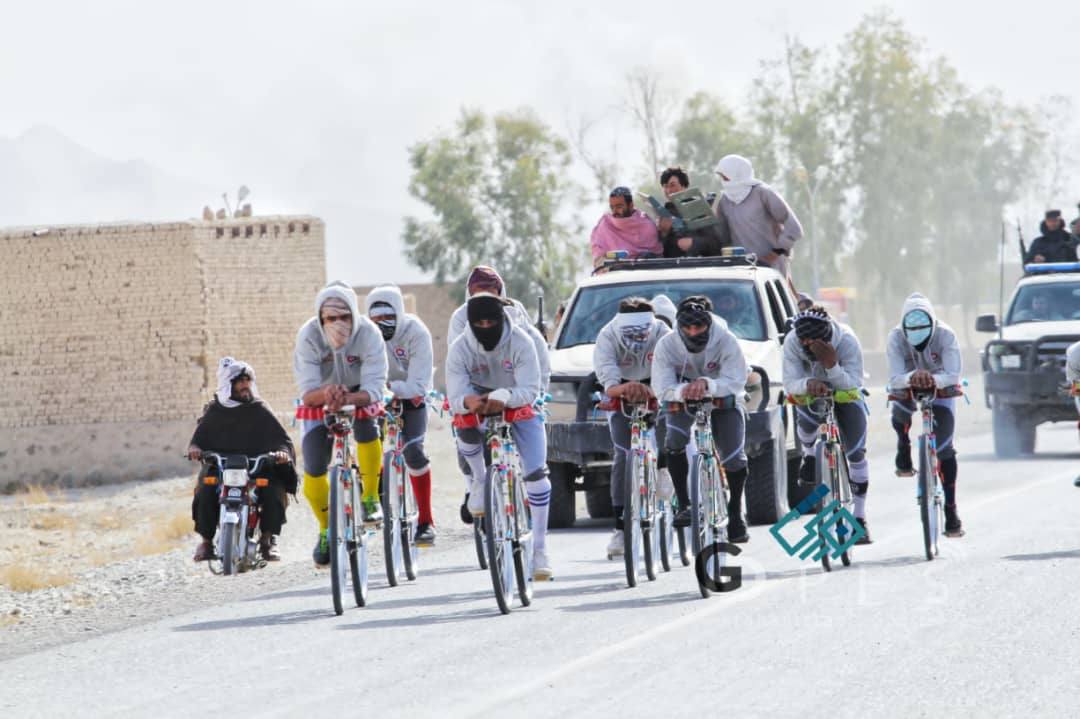 کندهار کې د ٢٠ ورزشکارانو ترمنځ د بایسکېل ځغلونې ټاکنیزې سیالۍ ترسره شوې