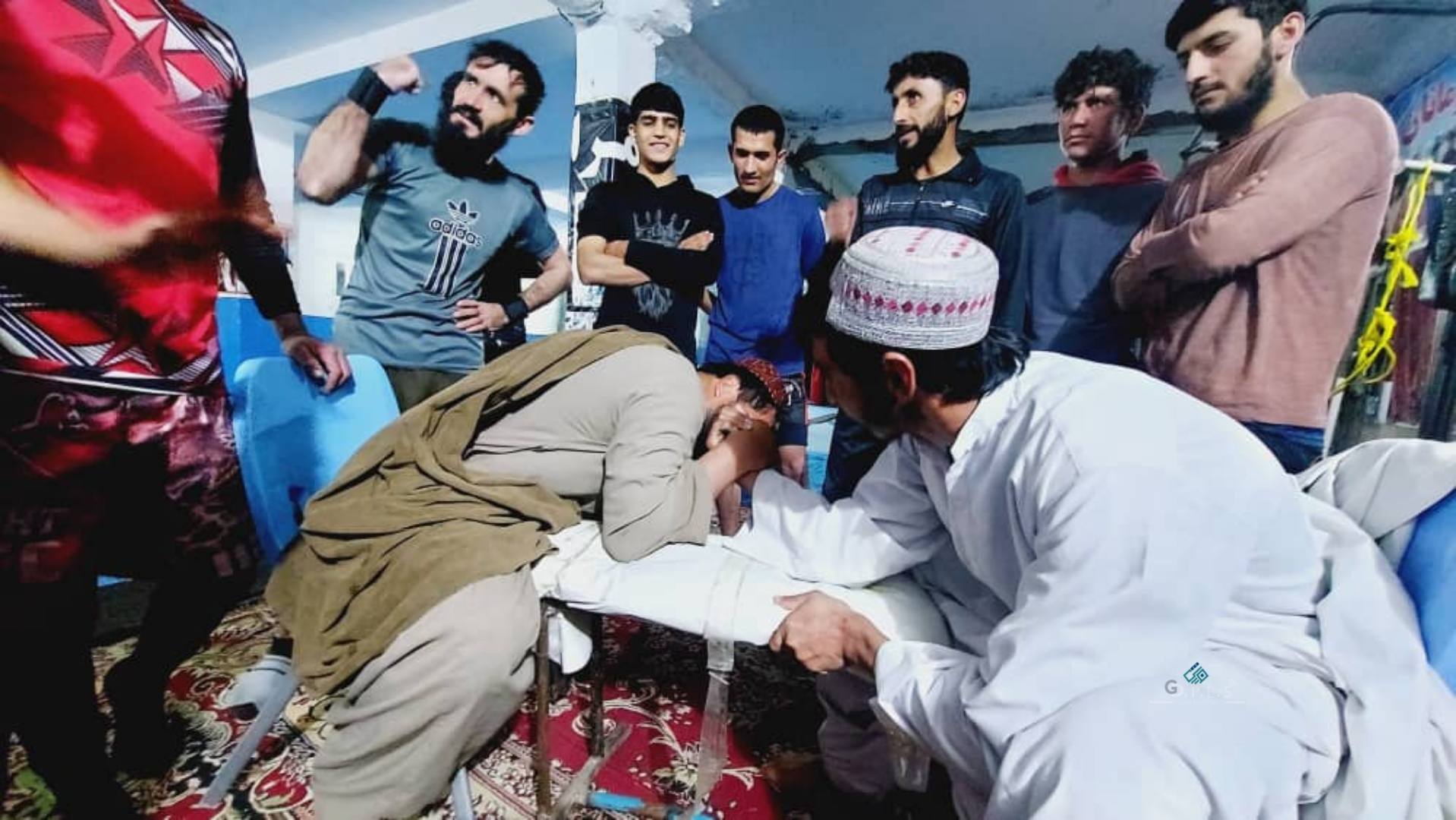زابل؛ په قلات ښار کې د ۳۰ ورزشکارانو ترمنځ د لاس چپه کولو سيالۍ ترسره شوې
