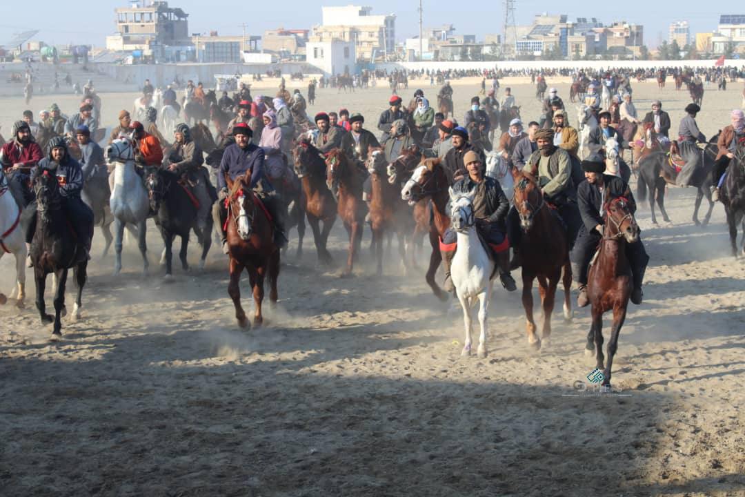 بلخ ؛ په مزار شريف ښار کې د ۱۳۵چاپندازانو ترمنځ د وزلوبې سيالۍ ترسره شوې