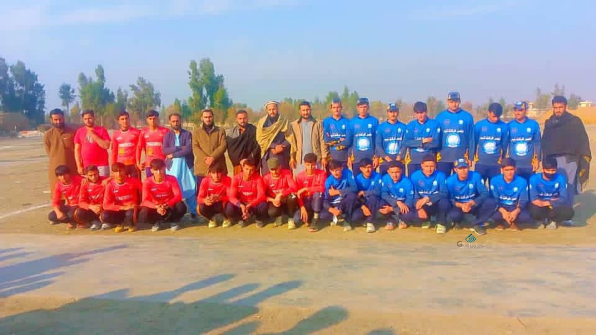 ننګرهار؛ کامې ولسوالۍ کې د ١٩ ښوونځیو ترمنځ د ټېپ بال کرېکټ سیالۍ پیل شوې