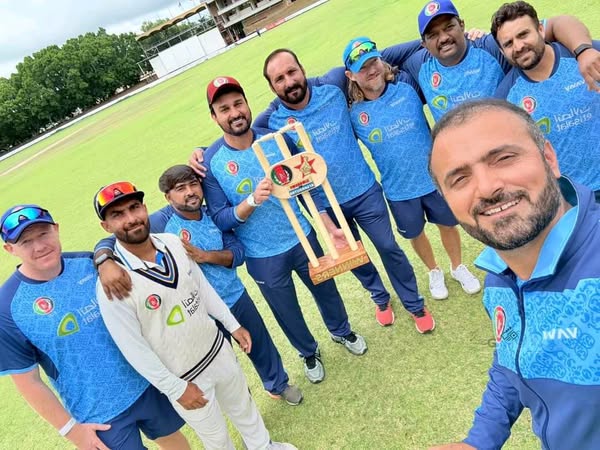 افغانستان کرېکټ ملي لوبډلې زیمبابوې ته په دویمه ټېسټ لوبه کې ماته ورکړه