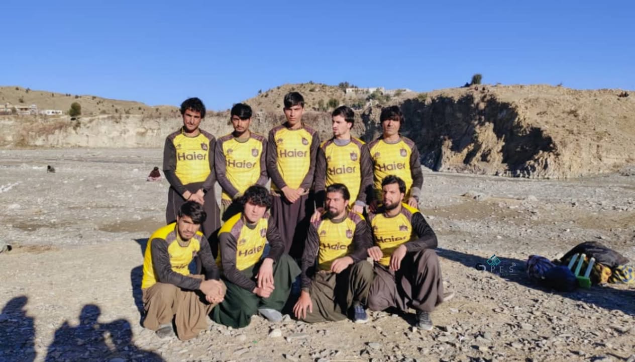 خوست؛ موسی خېلو ولسوالۍ کې د ٤٠ لوبډلو ترمنځ د ټېپ بال کرېکټ سیالۍ پیل شوې