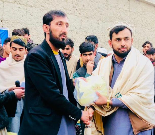 ننګرهار؛ خوږیاڼو ولسوالۍ کې د ١٦ لوبډلو ترمنځ د ټېپ بال کرېکټ سیالۍ پای ته ورسېدې