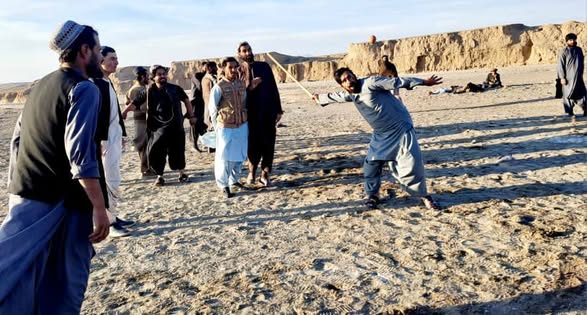 زابل؛ په قلات ښار کې د ۵۰ لوبغاړو ترمنځ د توپ ډنډې سيالۍ ترسره شوې
