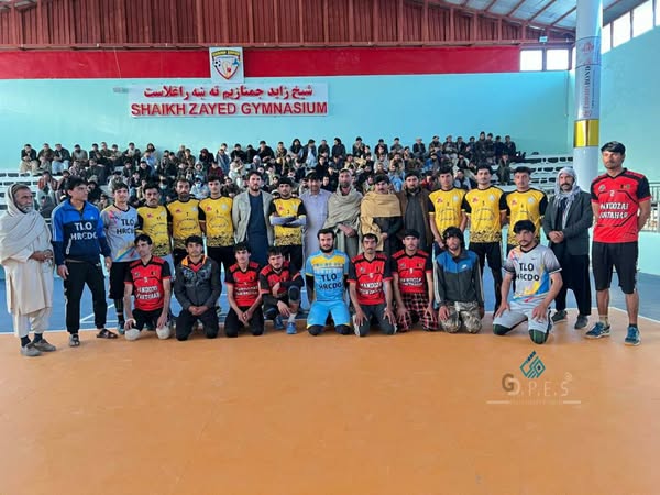 خوست کې د اتو لوبډلو ترمنځ د والیبال سیالۍ پای ته ورسېدې