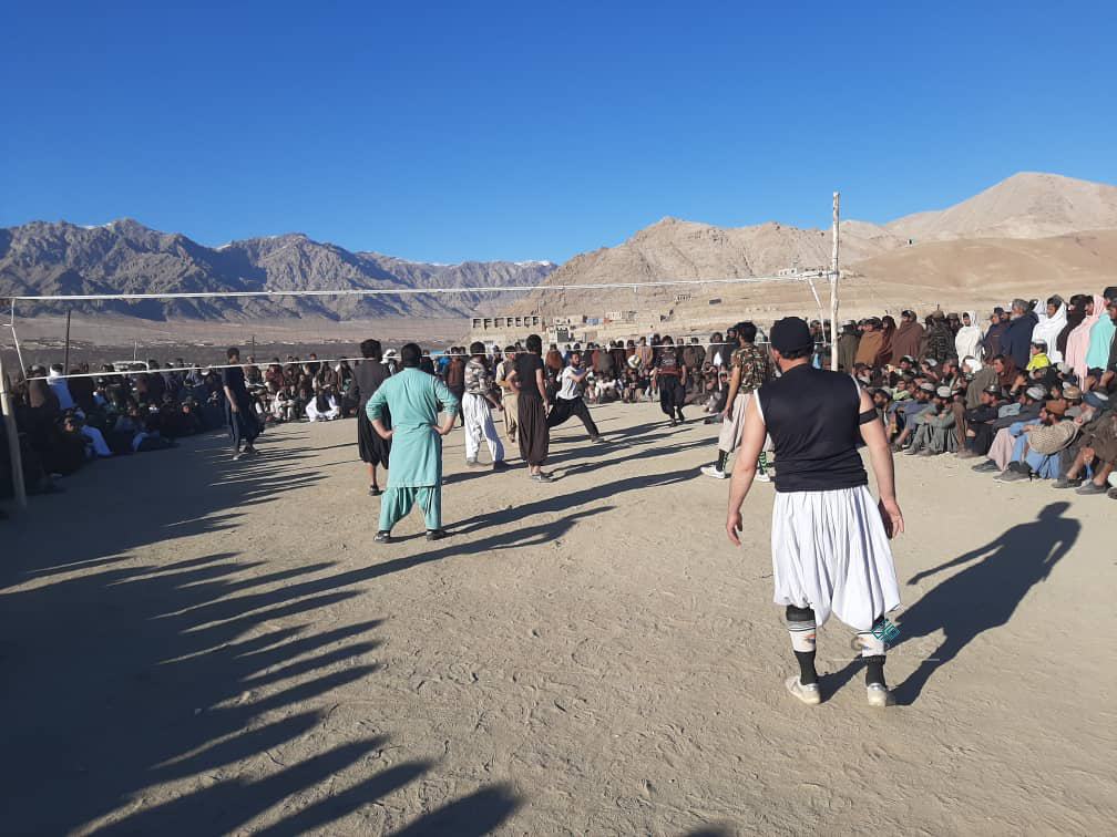 ارزګان؛ په خاص ارزګان ولسوالۍ کي د ۲۵ لوبډلو ترمنځ د واليبال سيالۍ پيل شوې