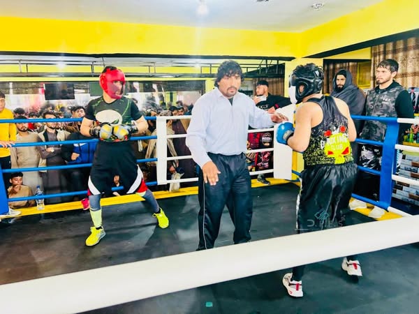 ننګرهار کې د ٨٠ ورزشکارانو ترمنځ د سوک وهنې سیالۍ ترسره شوې