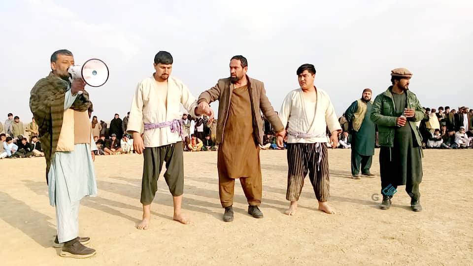کندز؛ علي اباد ولسوالۍ کې د ۵۸ کورشکارانو ترمنځ د کورش سیالۍ ترسره شوې