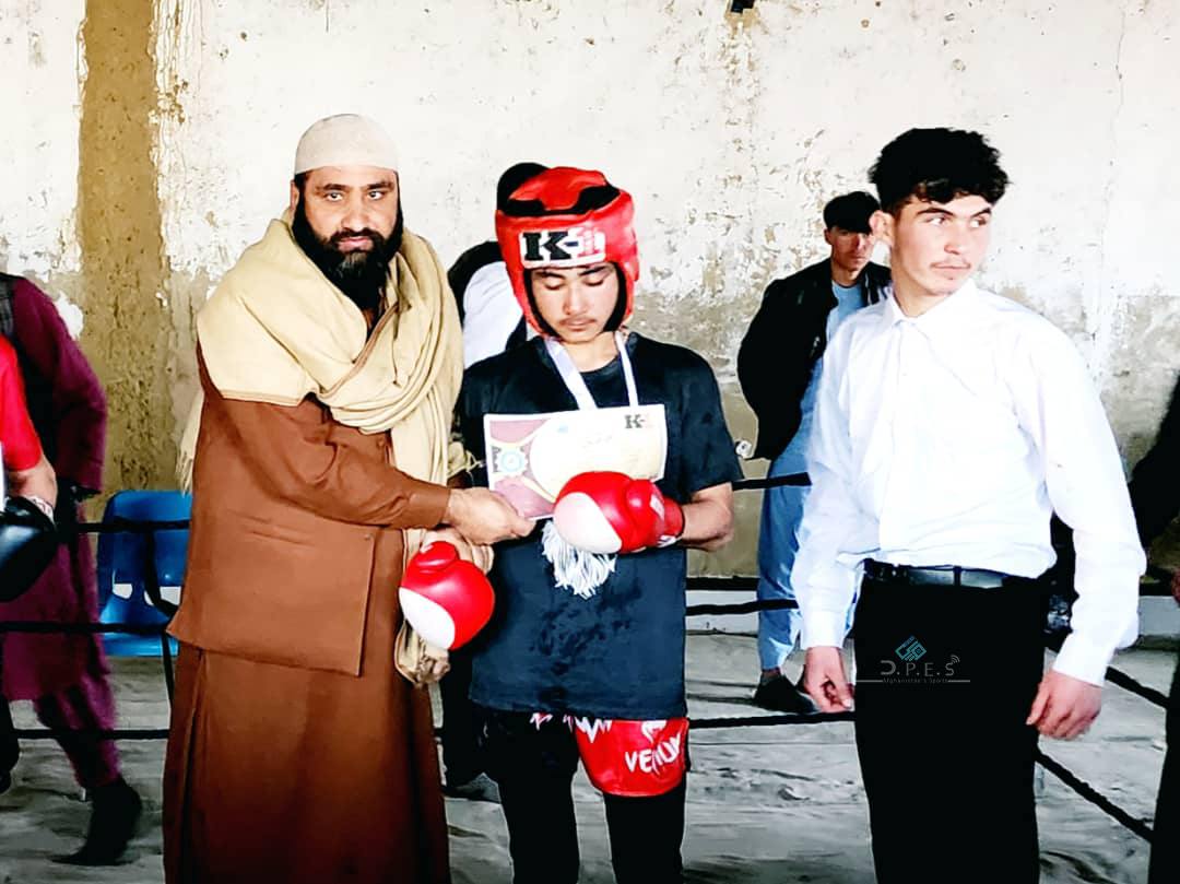 بامیانو کې د ۴۰ ورزشکارانو ترمنځ د K1 کېک بوکسېنګ سیالۍ ترسره شوې