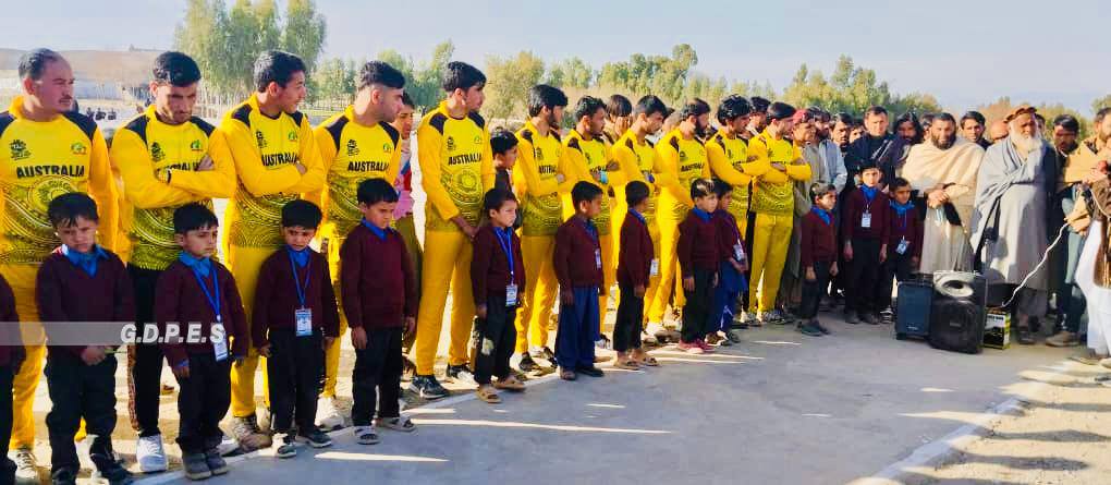 ننگرهار؛ روداتو ولسوالۍ کې د ۱۴ لوبډلو ترمنځ د رمضان جام په نوم د ټېپ بال کرېکټ سيالۍ پيل شوې