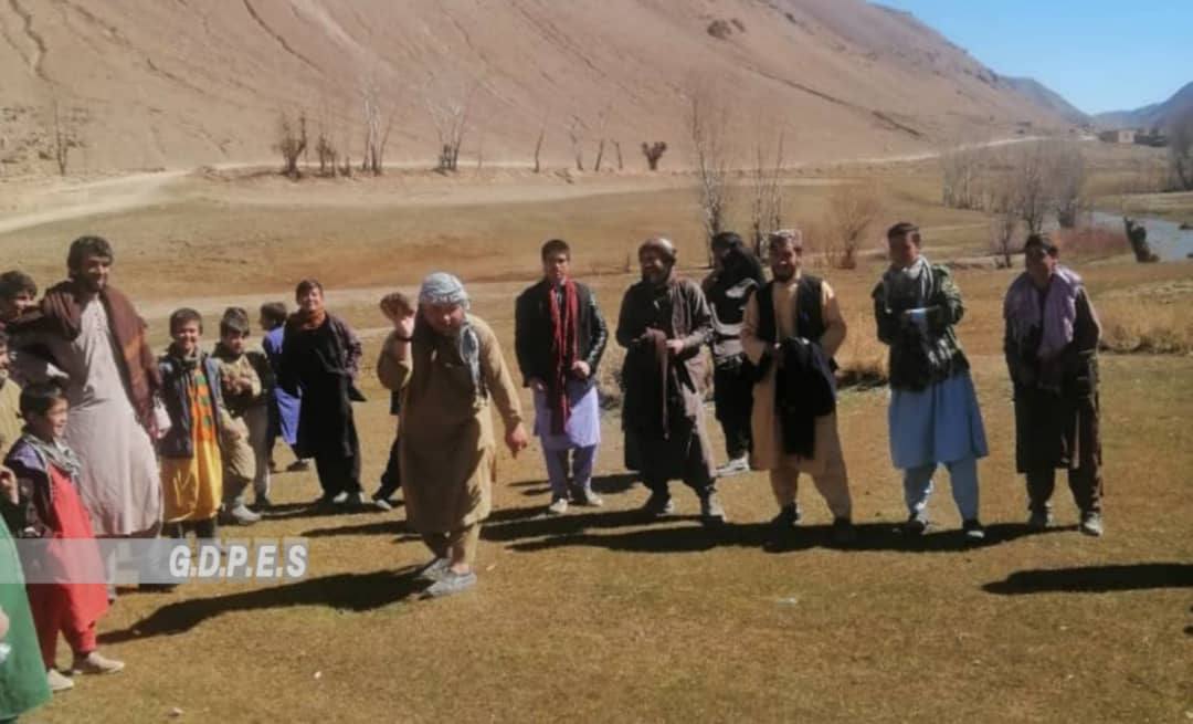 رقابت های پرتاب گلوله ميان ۲۰ تن در ولسوالی تولک ولايت غور برگزار شد