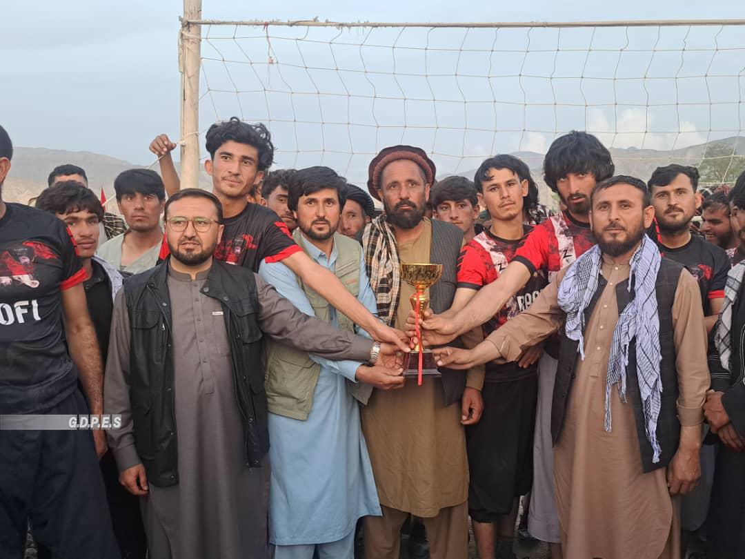 پایان رقابت های والیبال دسته الف ولسوالی نهرین بغلان