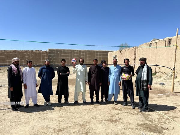 پکتیکا؛ په یوسف خېل ولسوالۍ کې د ۲۵ لوبډلو ترمنځ د واليبال سيالۍ پيل شوې