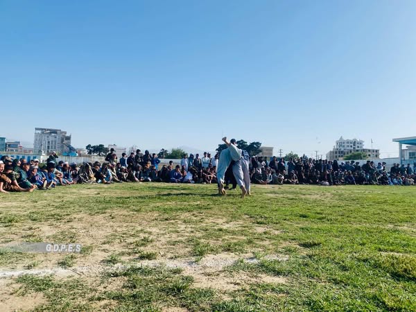 بلخ؛ رقابت‌های کورش میان ۱۰۰ ورزشکاران در شهر مزار شریف برگزار شد