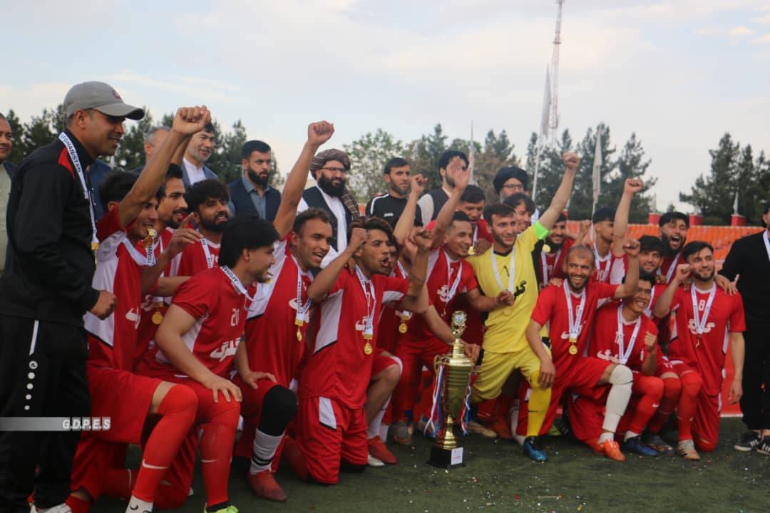 تیم گل‌رنگ قهرمانی لیگ برتر فوتبال کابل را از آن خود کرد