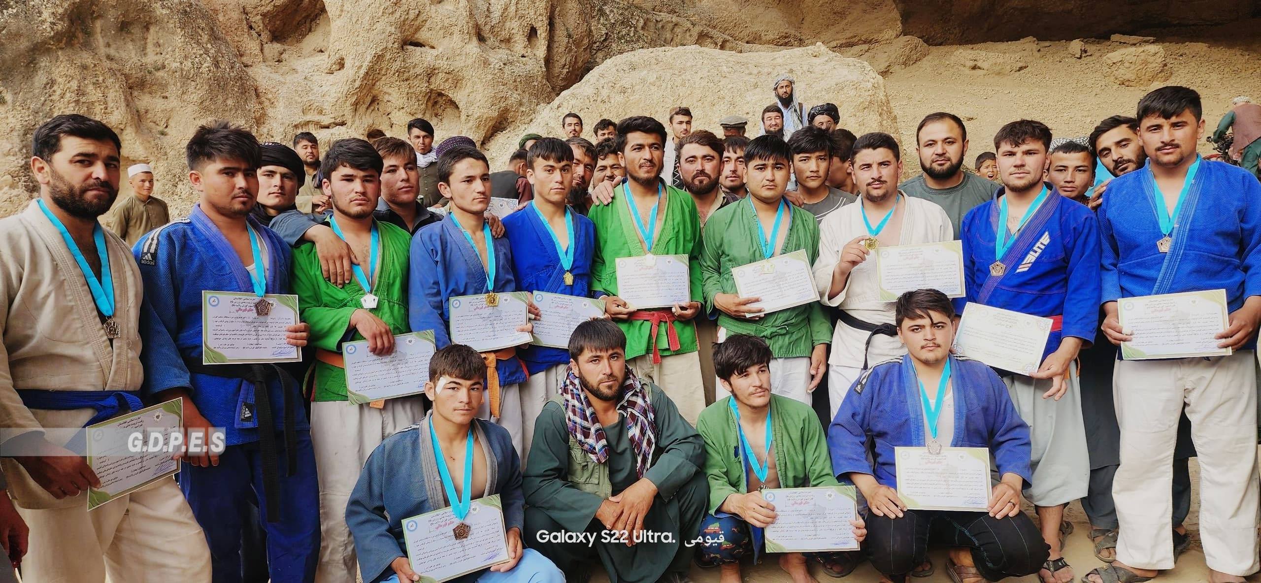 بلخ؛ کشندې ولسوالۍ کې د ۷۰ پهلوانانو ترمنځ د کورش سيالۍ وشوې