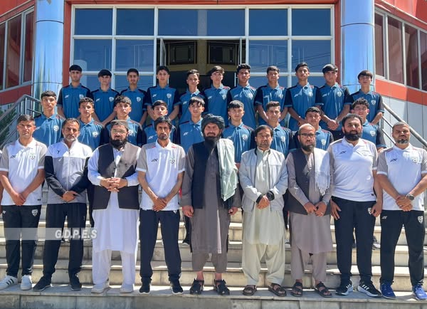 د هېواد له ۱۷ کلنو کمعمره فوټبال ملي لوبډله د مرکزي اسیا اتلولۍ سیالیو کې د ګډون په موخه ازبکستان ته روانه شوه