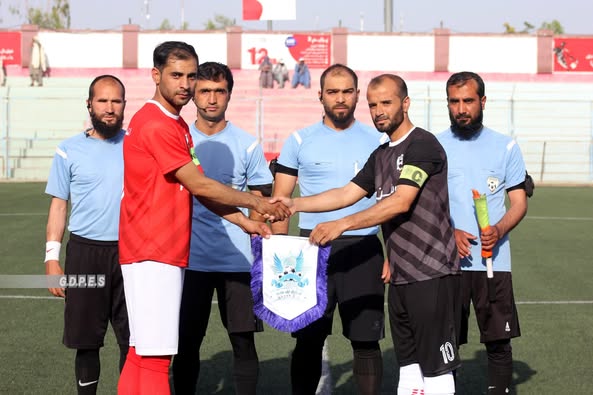 کندهار کې د پنځو ولايتونو ترمنځ د اتلانو فوټبال ليگ پيل شو
