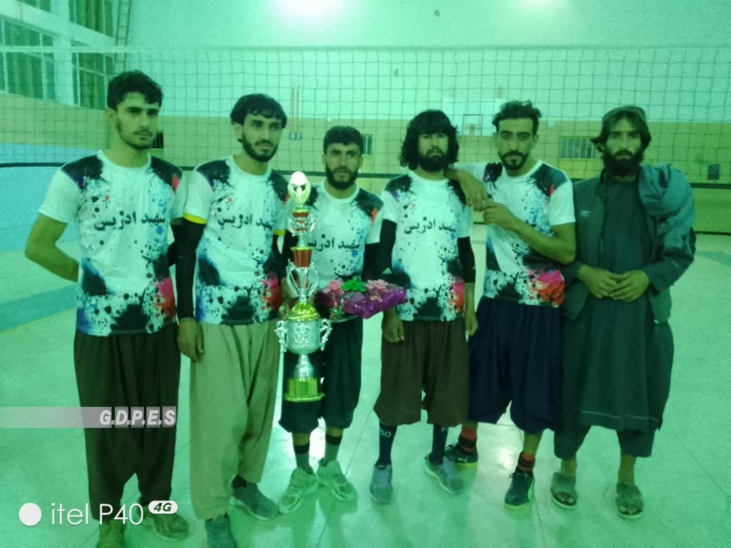 میدان وردګ؛ مرکز میدانښار کې د ۳۰ لوبډلو ترمنځ د والیبال سیالۍ په ته ورسېدې