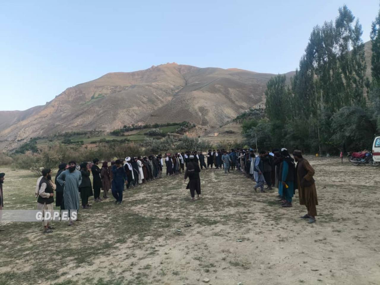 دایکندی؛ مسابقات پرتاب سنگ با اشتراک ۲۳ ورزشکار در ولسوالی اشترلی برگزار گردید
