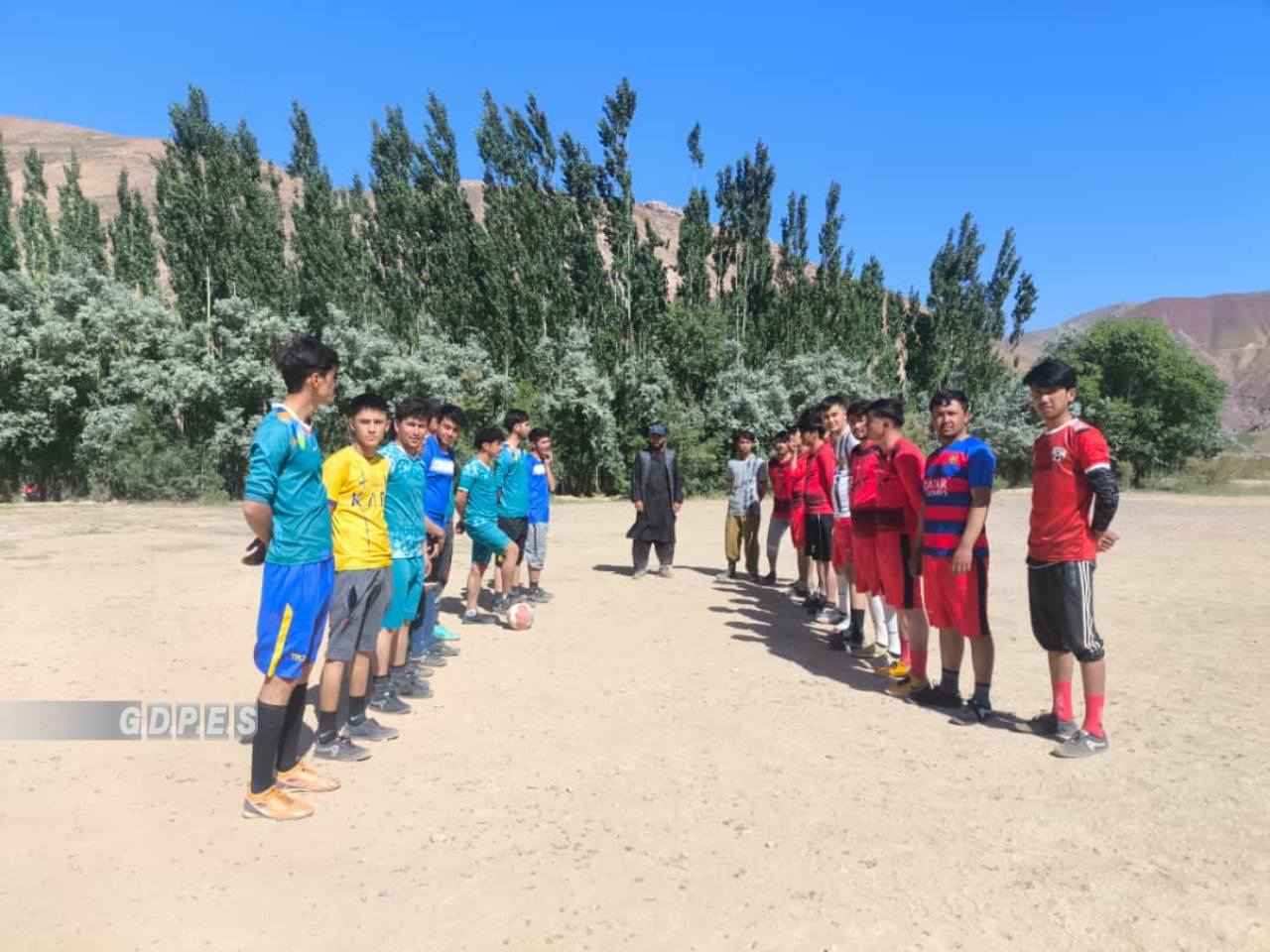 دایکندی؛ مسابقات فوتبال با اشتراک هفت تیم در ولسوالی اشترلی آغاز گردید