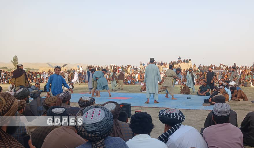 بادغیس؛ مسابقات پهلوانی با اشتراک ۱۰۰ ورزشکار در ولسوالی بالا مرغاب برگزار گردید