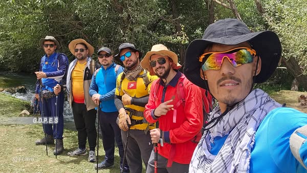 سمنګان؛ دره صوف ولسوالۍ کې د مولاعلي او اتحاد بلخ لوبډلې د ريشک غر لوړې څوکې ته وختلې