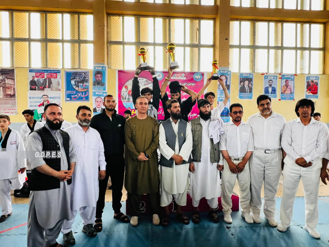 پروان؛ سومین دور مسابقات تکواندو با اشتراک ۱۰۰ ورزشکار در شهر چاریکار برگزار گردید