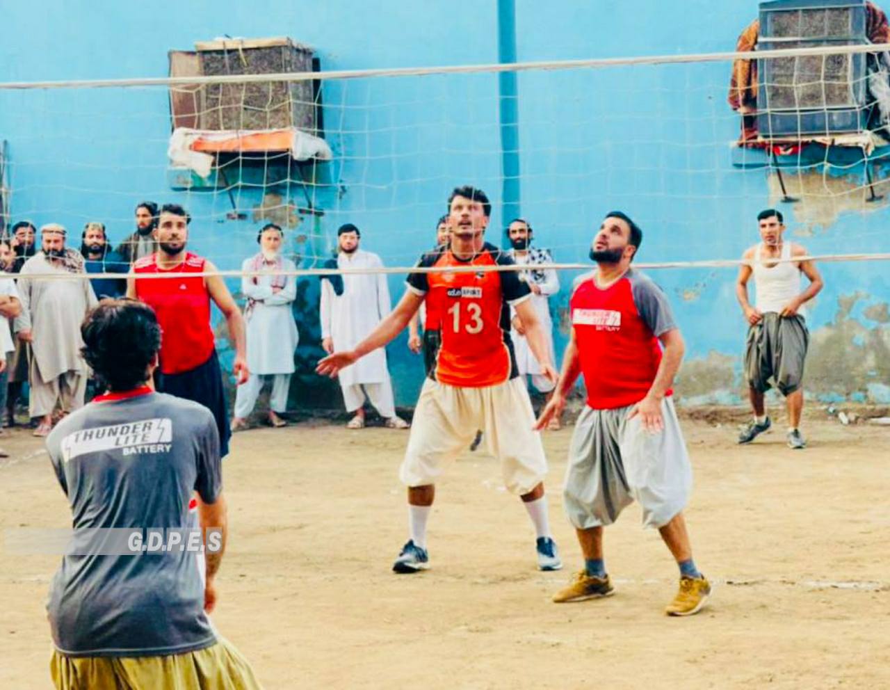 د ننګرهار ولایت په مرکزي زندان کې د لسو لوبډلو ترمنځ د والیبال سیالۍ پیل شوې