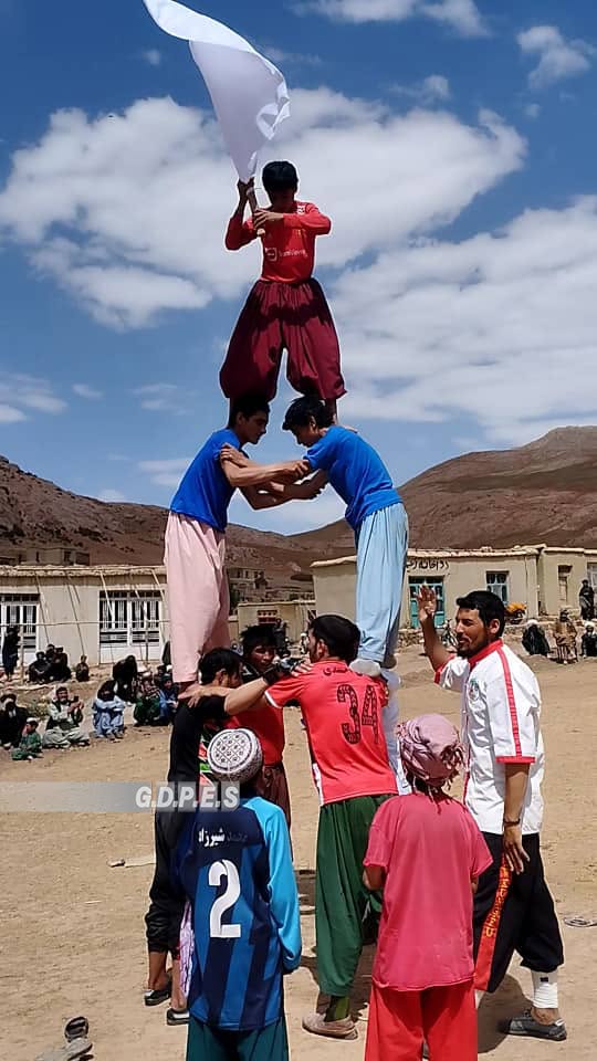 غور؛ نمایشات قدرتی کونگ‌فو با اشتراک ۲۰ ورزشکار در ولسوالی پسابند برگزار گردید