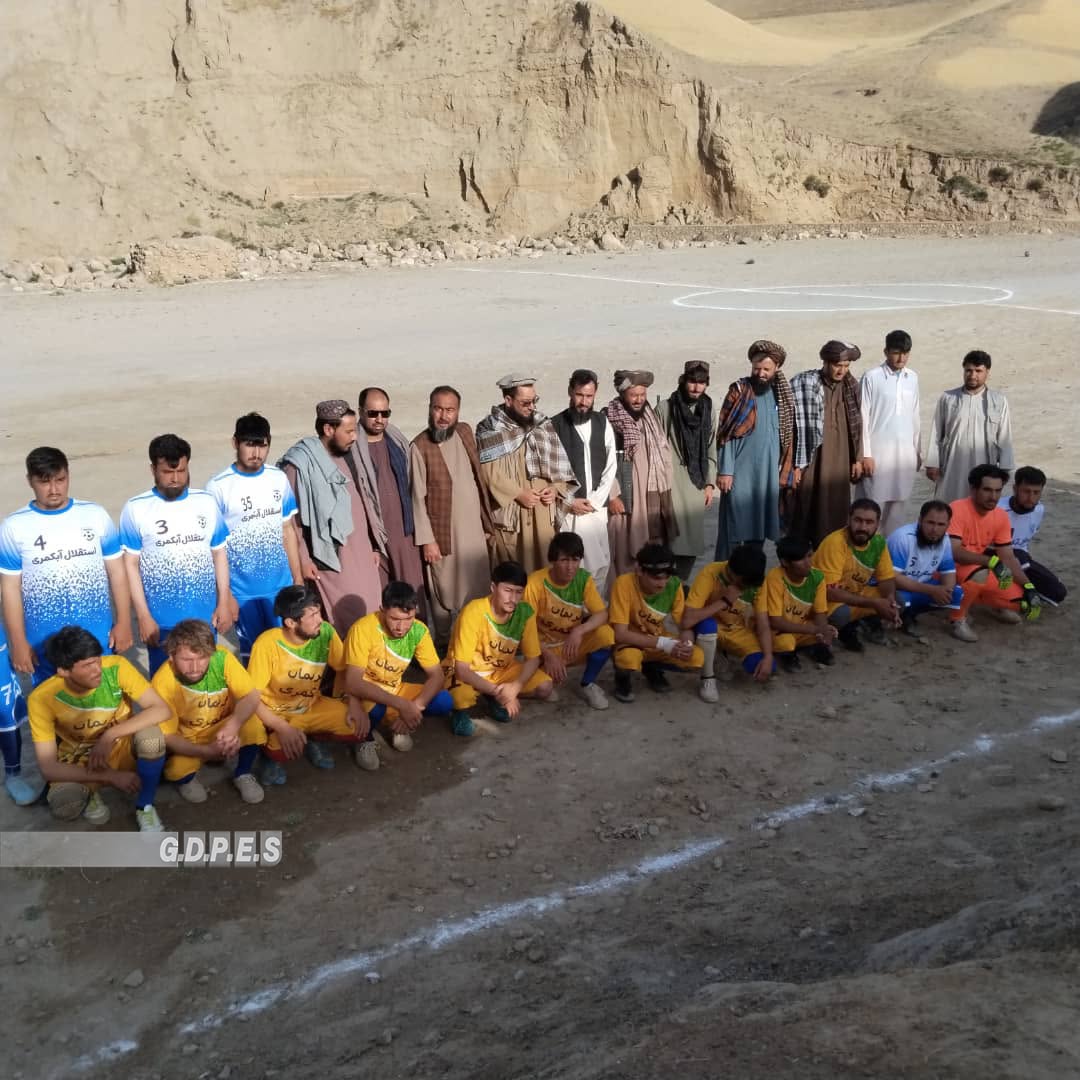 بادغیس؛ ابکمري ولسوالۍ کې د ۱۰ لوبډلو ترمنځ د فوټبال ليګ پيل شو