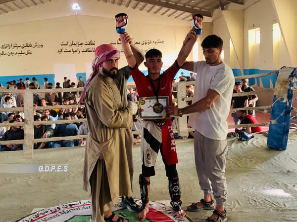 کندز کې د ۶۰ ورزشکارانو ترمنځ د کیک جیتسو سیالۍ ترسره شوې