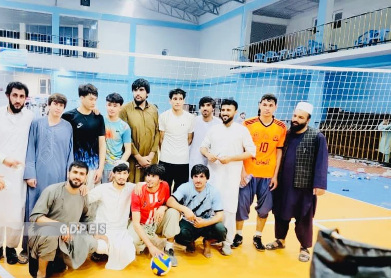 برگزاری رقابت‌های والیبال میان نُه تیم در کندز