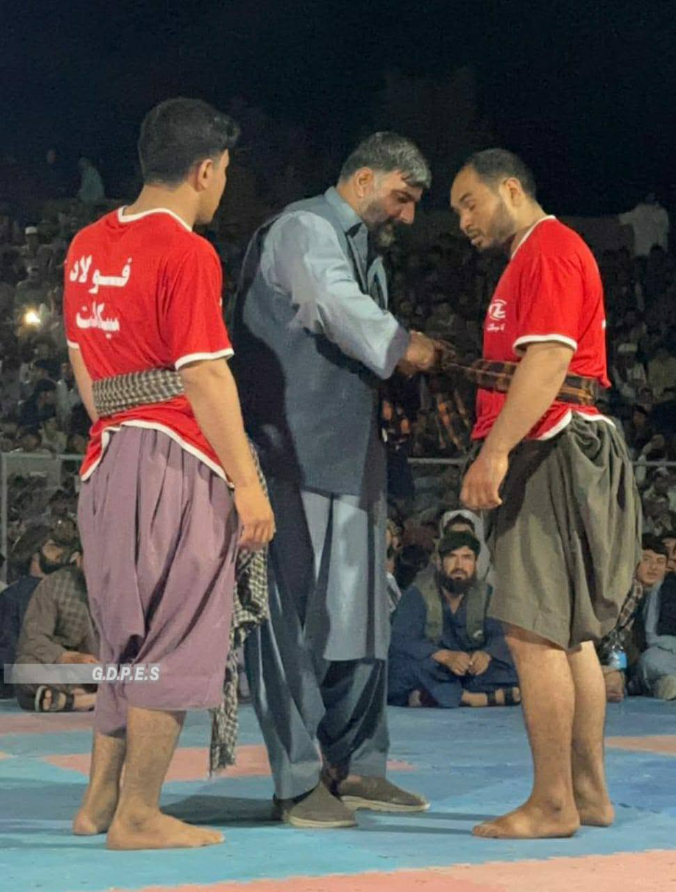 مسابقات پهلوانی میان ۵۰ پهلوان در بادغیس برگزار شد