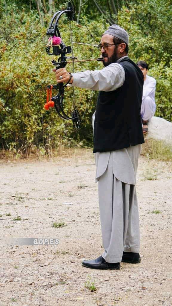 غزنی؛ مسابقات نشان زنی با تیر و کمان در ولسوالی جاغوری برگزار شد