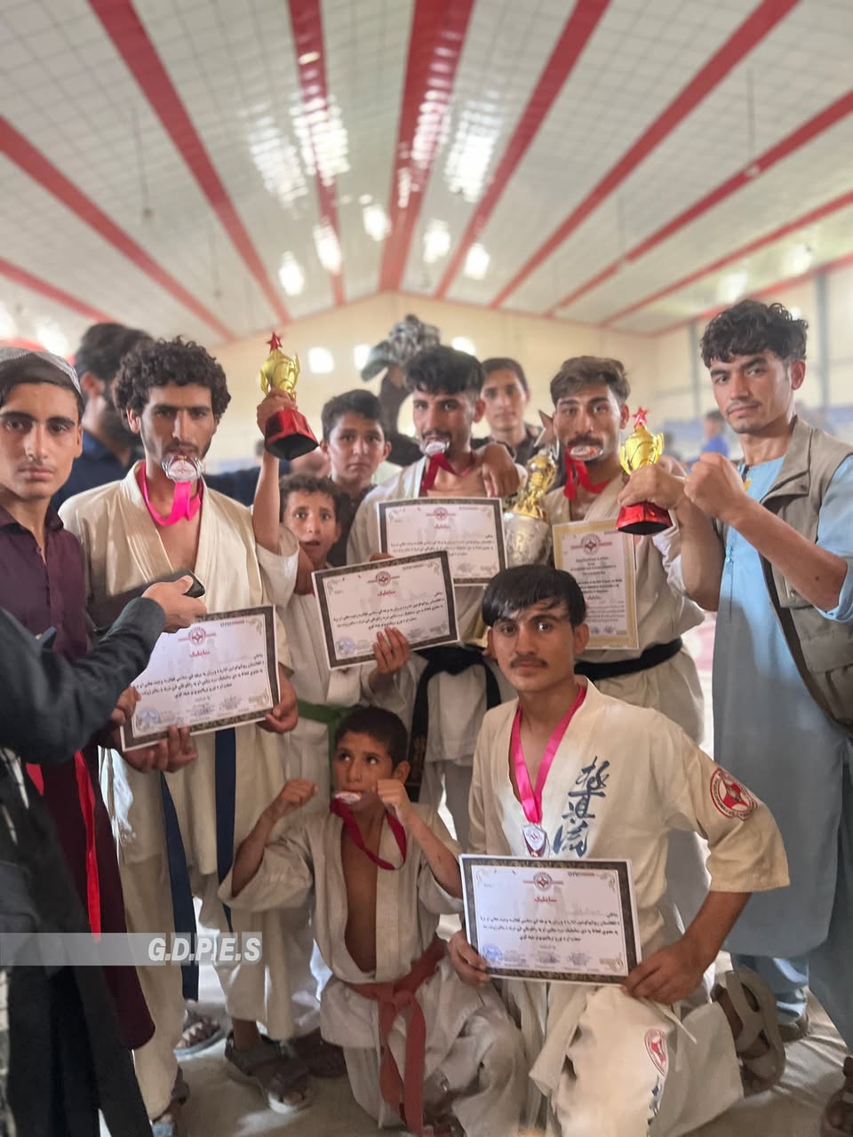 کونړ کې د ۴۰ ورزشکارانو ترمنځ د کراټې سيالۍ وشوې