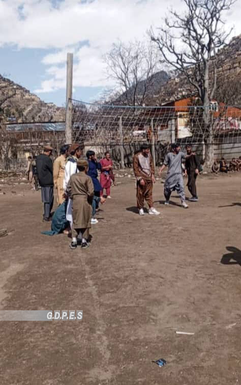 نورستان؛ وایګل ولسوالۍ کې د شپږو لوبډلو ترمنځ د والیبال سیالۍ پای ته ورسېدې