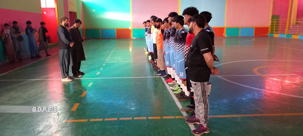 غزني مرکز کې د ۱۰ لوبډلو ترمنځ د فوټسال B درجې غوره ليګ سيالۍ پيل شوې