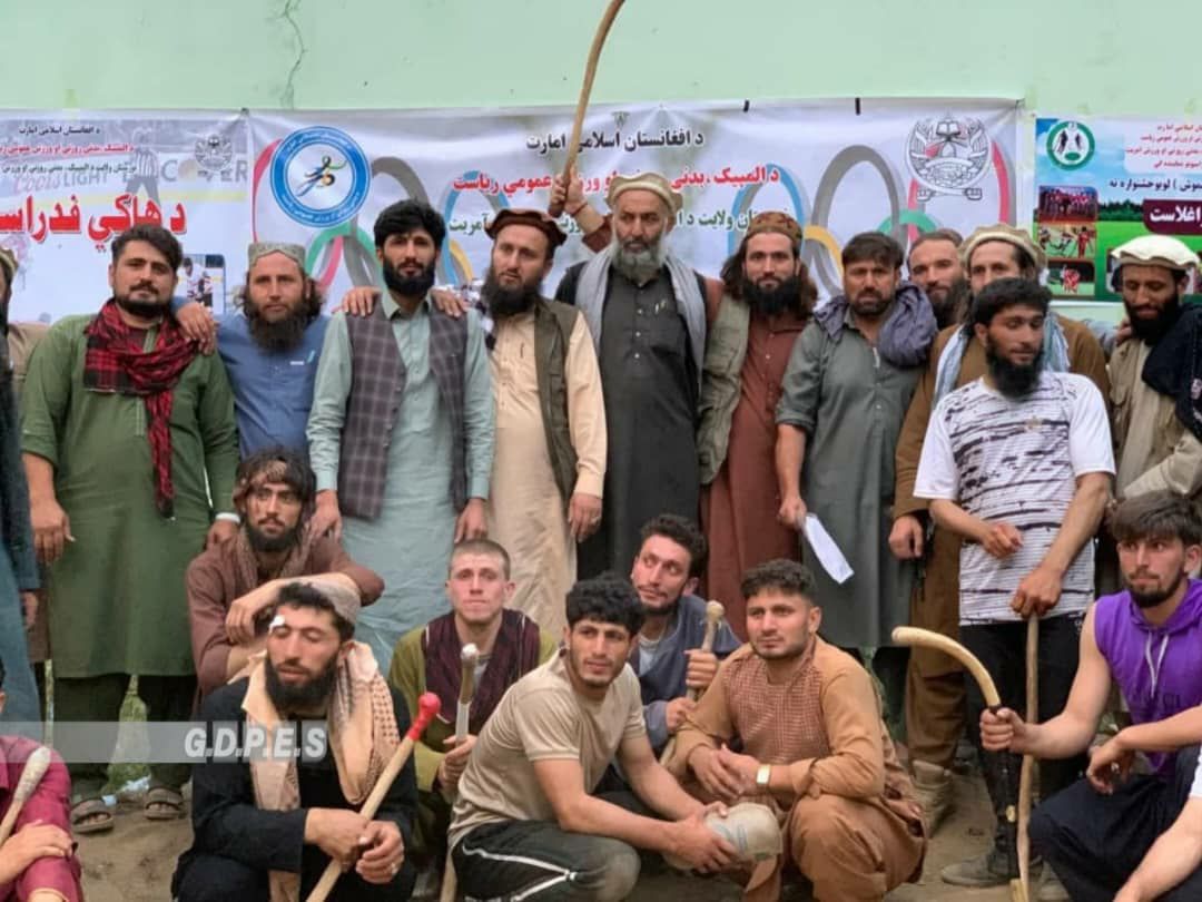 نورستان؛ رقابت های هاکی با اشتراک هشت تیم در شهر پارون آغاز شد