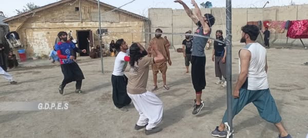 پکتیکا، مرکزي زندان کې د پنځو لوبډلو ترمنځ د والیبال سیالۍ پیل شوې