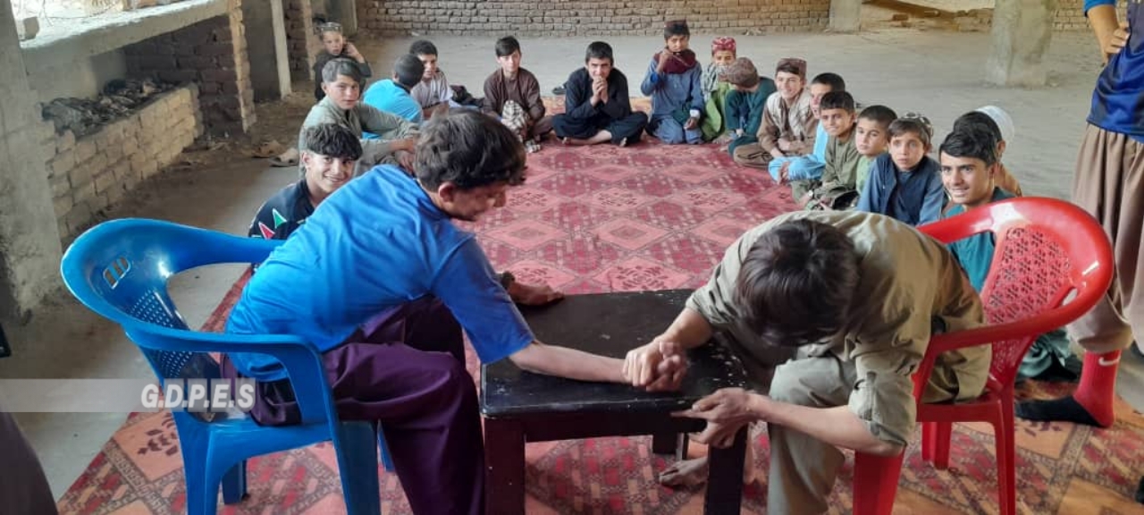 کاپیسا؛ اله سای ولسوالۍ کې د ۲۵ ورزشکارانو ترمنځ د لاس چپه کولو سیالۍ ترسره شوې