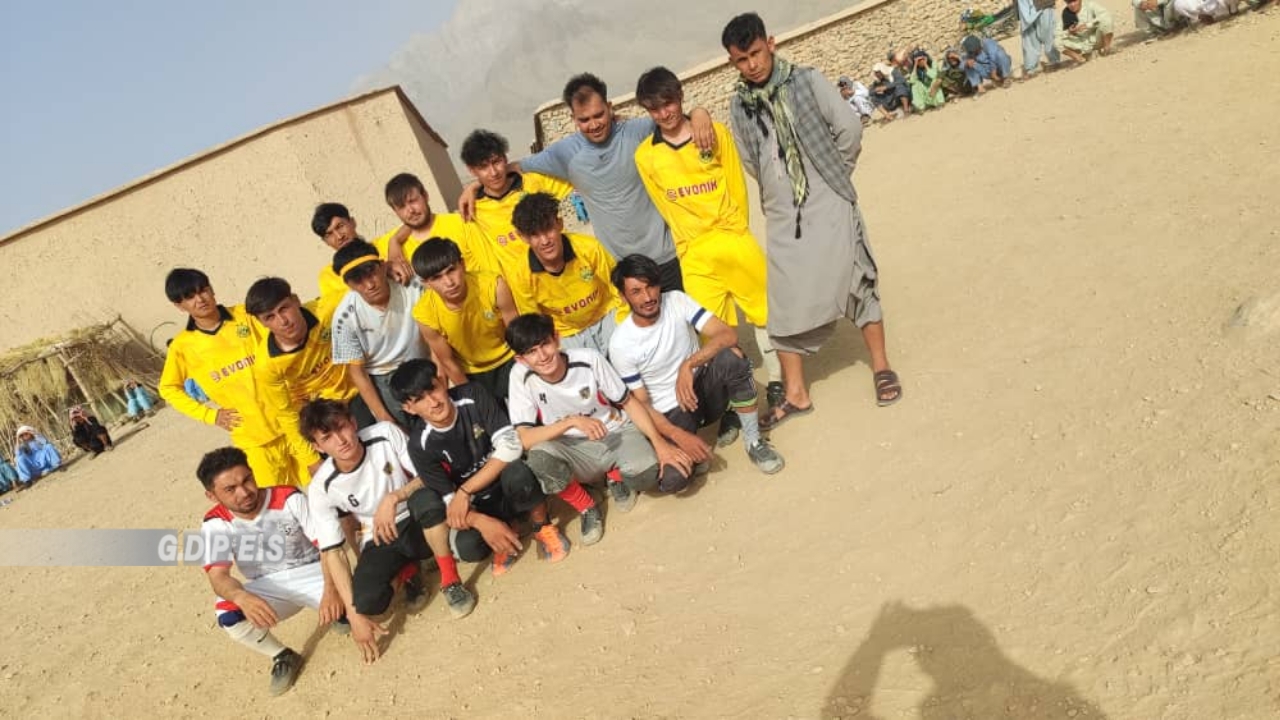 دایکندی؛ مسابقات فوتسال با اشتراک ۳۲ تیم در ولسوالی کیتی آغاز گردید