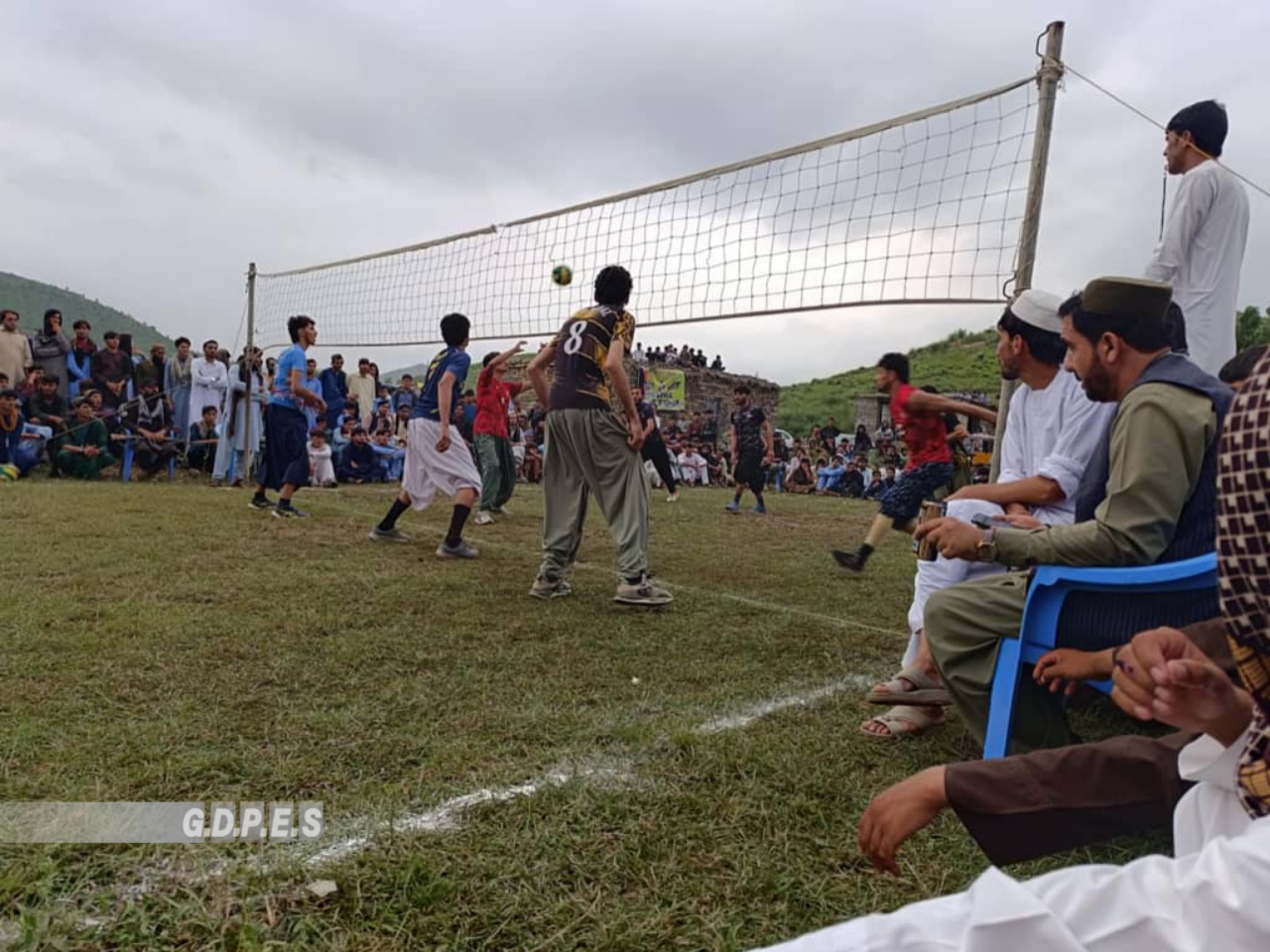 خوست؛ باک ولسوالۍ کې د ۲۹ لوبدلو ترمنځ د والیبال سیالۍ پای ته ورسېدې